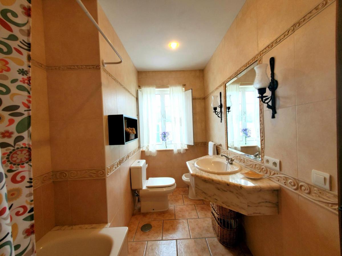 Apartamentos Turisticos Rosa 리바데오 외부 사진
